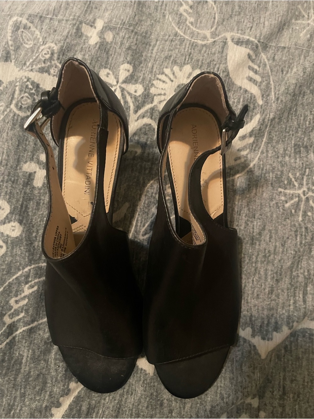 Adrienne Vittadini Black Peep-Toe Slingback Heels - Picture 2 of 6